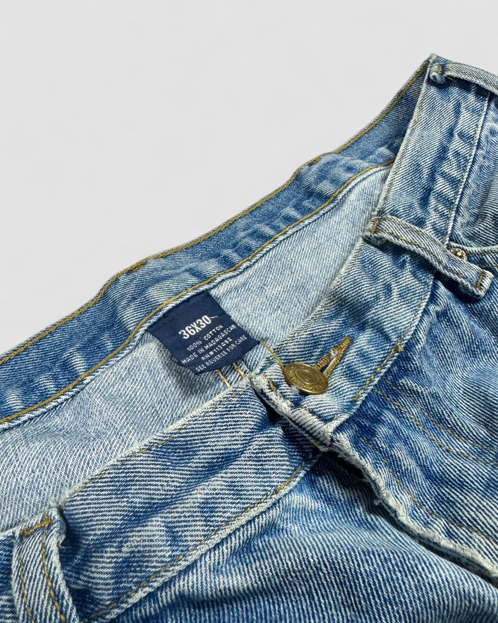 Unknown X MBB SIZE: 36X30